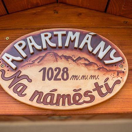 Apartmany Na Namesti Bozi Dar Bagian luar foto
